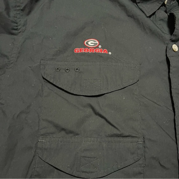University Georgia Bulldogs Columbia PFG Black Button Down Size XL Football UGA - Picture 5 of 8